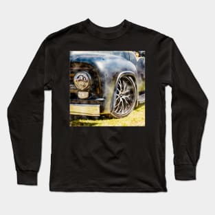 Classic Old Truck Up Close! Long Sleeve T-Shirt